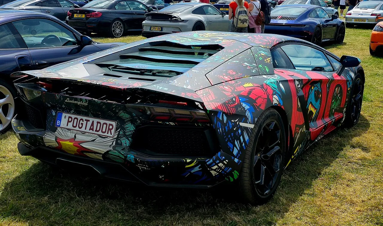 Lamborghini Aventador 13 — model reference, not inventory photo