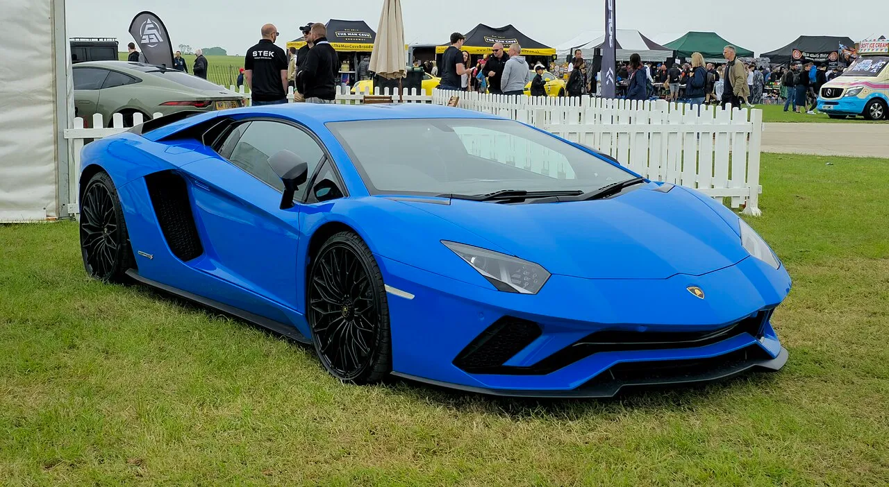 Lamborghini Aventador model reference photo; not the listed vehicle